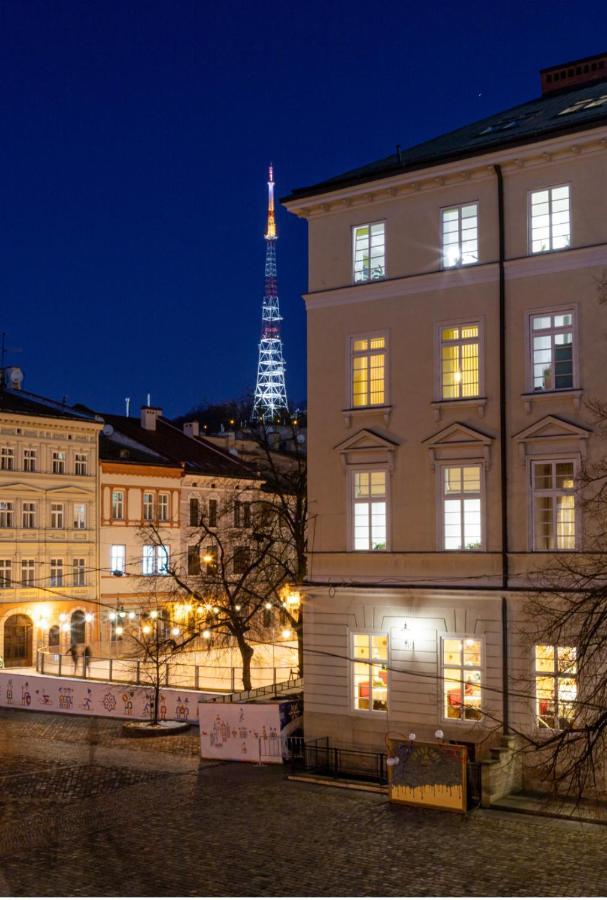 Bed & Breakfast In Downtown Λβιβ Εξωτερικό φωτογραφία