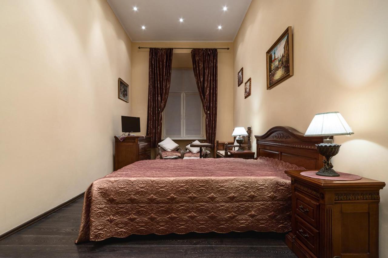 Bed & Breakfast In Downtown Λβιβ Εξωτερικό φωτογραφία